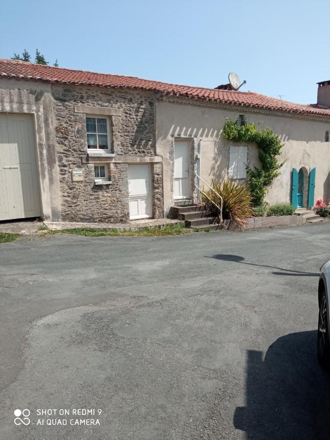 Basse De Ramparts Villa Vouvant Ngoại thất bức ảnh